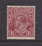 AUSTRALIA - 1931-36 George V 11/2d Watermark Multiple Crown Over A  Hinged Mint - Nuovi