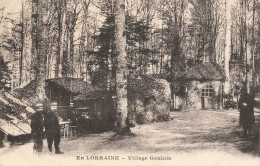 Militaria * En Lorraine * Un Village Gaulois * Ww1 Guerre 1914 1918 * Militaires - Oorlog 1914-18