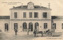 Langres * Place Et La Gare De Langres Marne * La Façade Extérieure * Attelage - Langres