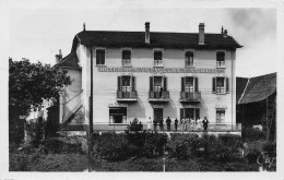 SAINT-ANDRE-le-GAZ (Isère) - L'Hôtel Des Voyageurs, E. Comaille - Ecrit (2 Scans) - Saint-André-le-Gaz