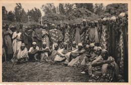Urundi : Réunion De Chefs En Urundi - Ruanda- Urundi