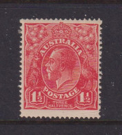 AUSTRALIA - 1924 George V 11/2d  No Watermark Hinged Mint (Creased At Foot) - Nuevos