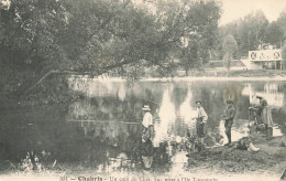 Chabris * Un Coin Du Cher , Vue Prise De L'ile Tourangin * Pêcheurs Pêche à La Ligne Lavoir Laveuse - Sonstige & Ohne Zuordnung