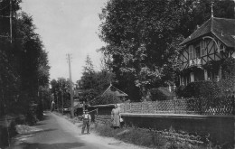 L'Etang La Ville - Route De Saint Germain - Chemin Des Fonds  - CPSM°J - Autres & Non Classés