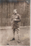 TAUBERBISCHOFSHEIM - Le Militaire Français Prisonnier ? Georges S..... Posant En 1918 ( Carte Photo ) 2/2 - Sonstige & Ohne Zuordnung