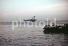 70s RIO TEJO LISBOA SHIP TANKER PORTUGAL ORIGINAL 35 Mm DIAPOSITIVE SLIDE NO PHOTO FOTO NB2570 - Diapositives