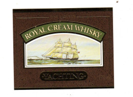 Juil23 93194   étiquette Apéritif Royal Cream  Whisky  Slaur Distributeur Le Havre - Whisky