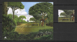 Portugal 2011 MiNr. 3623 - 3624 (Block 313) EUROPA CEPT Forests Birds Mammals Plants Cork Oak 1v +1 S\sh MNH** 4.80 € - Spechten En Klimvogels