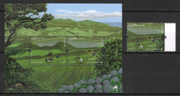 Portugal Azores 2011 MiNr. 569 - 70 (Block 46) Azoren EUROPA CEPT Forests Birds Farm Cows Plants 1v +1 S\sh MNH** 4.80 € - 2011