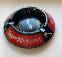 CENDRIER   SUPER PILS  SLAVIA PRIMA    Très Bon état - Aschenbecher