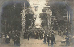 Beauvais * Carte Photo * Les Fêtes De Jeanne Hachette * 1905 - Beauvais