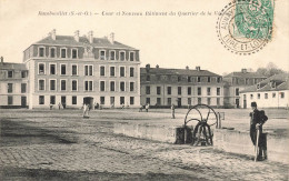 Rambouillet * Le Quartier De Cavalerie * Cour Et Nouveau Bâtiment De La Vénerie * Militaria - Rambouillet