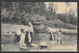 COIMBRA Costumes * Illustrated Monochrome Postcard "Laundress In Mondego", Edições Alberto Malva. New, Good Condition. - Mosambik