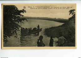 A 19503  -  In 't Leopoldmeerdistrict  -  De Missionaris Van Bokoro....... - Kinshasa - Léopoldville
