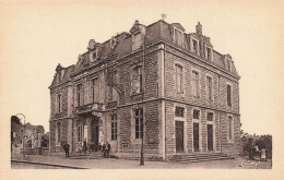 Gueugnon Hotel De Ville - Gueugnon