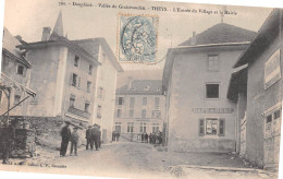 THEYS (Isère) - L'Entrée Du Village Et La Mairie - Café De Sert, Vallée Graisivaudan, Tirage N&B - Voyagé 1905 (2 Scans) - Theys