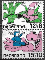 Plaatfout Zwart Vlekje In De Zegelrand Naast Het Oor In 1968 Kinderzegels 15 + 10 Ct Paartje NVPH 917 PM 1 - Errors & Oddities