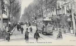 CPA -(06) -  NICE - Avenue De La Gare - Animée - Tram - Edition Gilletta - Transport Urbain - Auto, Autobus Et Tramway