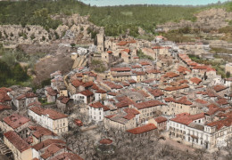 LES ARCS En ARGENS   Place De La Mairie Et Vue Générale - Les Arcs