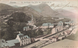 Lourdes * La Basilique , Vue Prise De La Ligne Chemin De Fer - Lourdes