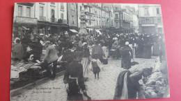 Tours Le Marché Au Beurre , Place De Beaune - Tours