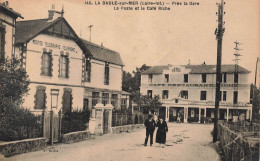 La Baule * Près La Gare , La Poste Et Le Café RICHE * Hôtel Café Restaurant - La Baule-Escoublac