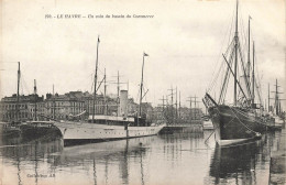 Le Havre * Un Coin Du Bassin De Commerce * Bateaux Yacht - Portuario