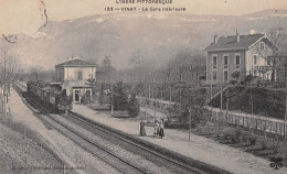 VINAY (Isère) - La Gare Intérieure - Train En Attente - Voyagé 1908 (2 Scans) - Vinay