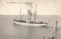 Noirmoutier * Le Bateau Vapeur En Route Pour Le France , Le Continent - Noirmoutier