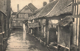 Rouen * Vieilles Maisons Sur L'eau De Robec * Lavoir ? - Rouen