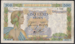 FRANCE - 500 Francs La Paix - 15/10/1942 - TTB - Trous D'épinglage - F : 32/42 - 500 F 1940-1944 ''La Paix''