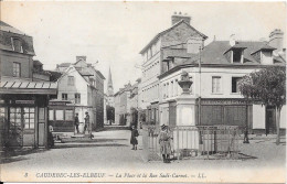 76 CAUDEBEC LES ELBEUF - Place Et Rue Sadi Carnot - Animée - Caudebec-lès-Elbeuf