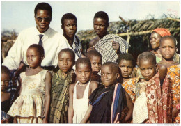 Cote D Ivoire Scolarisation De La Brousse En Pays Lagunaires Ches Les Abra 1967 (LOT BBA) - Non Classés