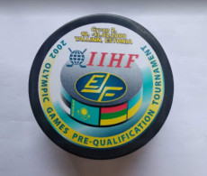 Ice Hockey Official Souvenir Puck Salt Lake 2002 Olympic Qualification Estonia 2000 - Andere & Zonder Classificatie