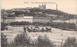 FRANCE - 69 - LYON - Place Bellecour Et Colline De Fourvière - Carte Postale Ancienne - Autres & Non Classés