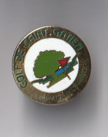 PIN’S THÈME SPORT  GOLF  DE SAINT GATIEN  DEAUVILLE SIGNE  CORNER - Golf