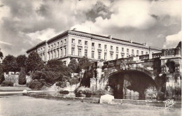 FRANCE - 57 - METZ - Les Fontaines Et L'Esplanade Et Le Palais De Justice - Editions PIERRON - Carte Postale Ancienne - Metz