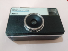 Appareil Photo Antique Instamatic Kodak 133x - Fototoestellen