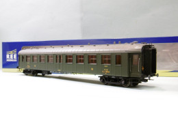 REE - Voiture OCEM RA PLM C9 Ep. II Réf. VB-265 Neuf NBO HO 1/87 - Passenger Trains