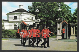 Ottawa  Ontario - Rideau Hall Showing Changing The Guard - By - Peterborough Airways  No: 75019-C - Ottawa