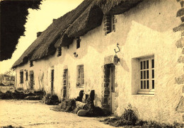 Guérande , Au Petit Poissevin * Chaumière Du Potier TIFFOCHE * Poterie * Métier Type Personnage Local - Guérande