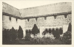 TONGRES-TONGEREN - Intérieur Du Cloître Et Jardin De La  Basilique Notre-Dame - Tongeren