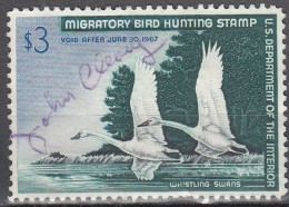 UNITED STATES  SCOTT NO RW33  USED    YEAR  1966 - Duck Stamps