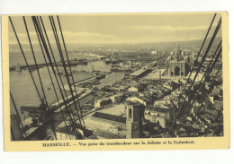 13/ CPA - Marseille - Vue Prise Du Transbordeur Sur La Joliette Et La Cathédrale - Joliette, Zona Portuaria