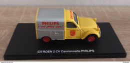 Citroen 2cv Camionnette Philips Universal Hobbies 1:43 - Vrachtwagens