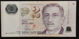 Singapore 2 Dollars VF Polymer Banknote Note / 02 Photos - Singapore