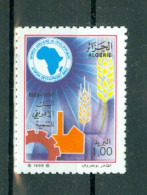 1ALGERIE - N°970** MNH SCAN DU VERSO. 25° Anniversaire De La B.A.D.) Banque Africaine De Développement). - Algérie (1962-...)