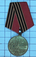 Médailles & Décorations Russe >Couleur Or >T 3/ PL Milit.11) 10 - Russland