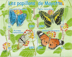 MAYOTTE - BLOC FAUNE -PAPILLONS - N° 154 A 157 - NEUF SANS CHARNIERE - ANNEE 2004 - Blocks & Sheetlets