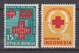 Indonesia 1969 Red Cross Mi#637-638 Mint Never Hinged - Indonésie